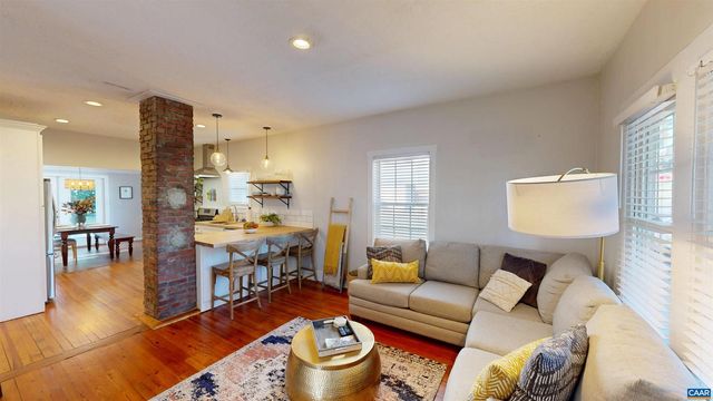 1112 MONTROSE AVE, Charlottesville, VA 22902