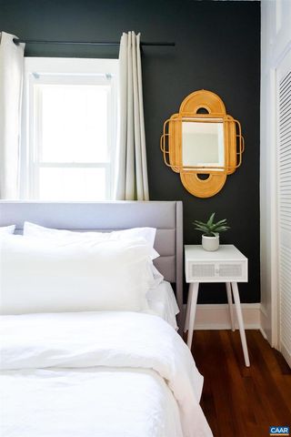 1112 MONTROSE AVE, Charlottesville, VA 22902