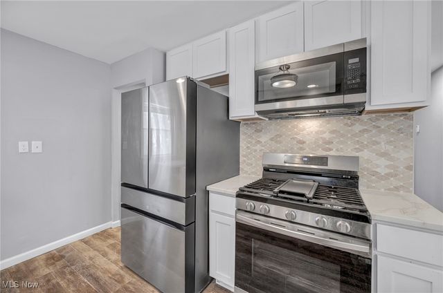 15013 Lotus Drive, Cleveland, OH 44128