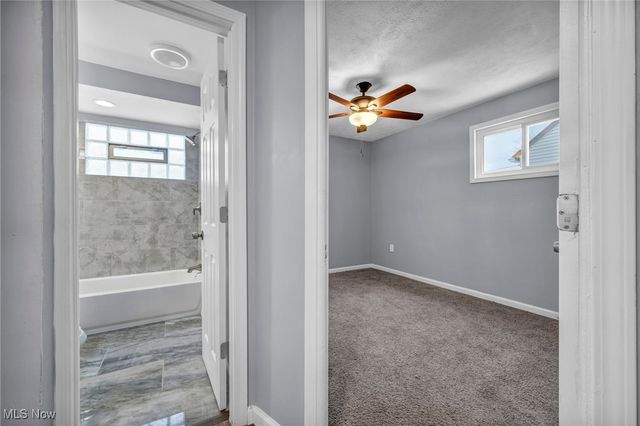 15013 Lotus Drive, Cleveland, OH 44128