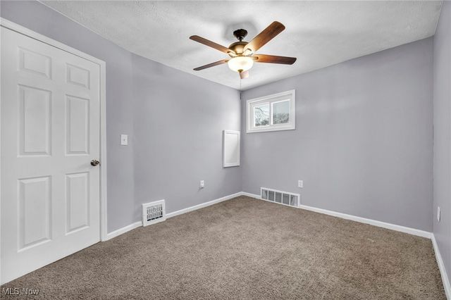 15013 Lotus Drive, Cleveland, OH 44128