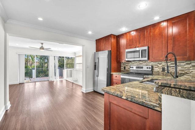 144 NW 4th Avenue, Boca Raton, FL 33432