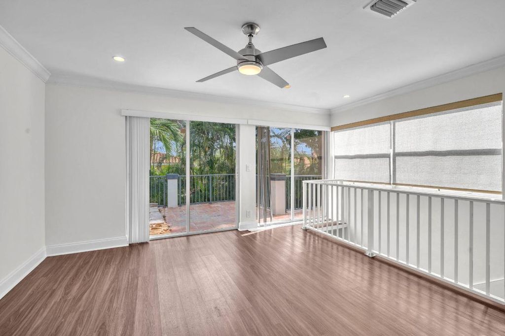 Image 15 of property listing at 144 NW 4th Avenue, Boca Raton, FL 33432