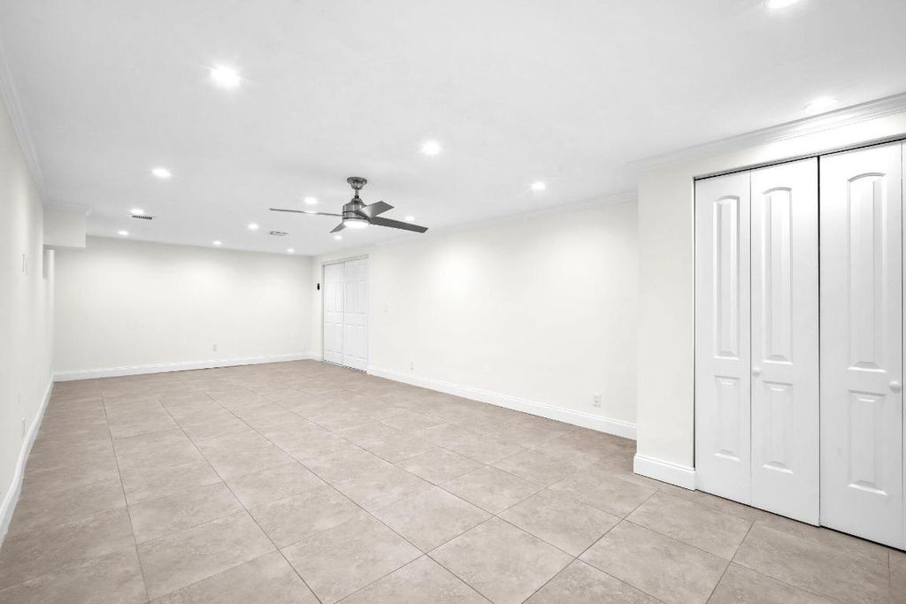 Image 26 of property listing at 144 NW 4th Avenue, Boca Raton, FL 33432