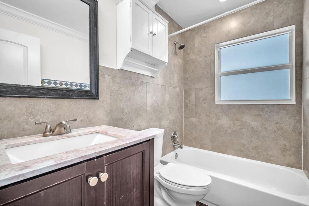 Image 29 of property listing at 144 NW 4th Avenue, Boca Raton, FL 33432