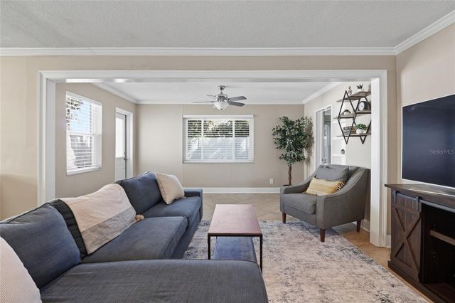 2213 GLADYS STREET, Largo, FL 33774