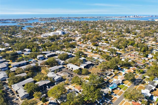 2213 GLADYS STREET, Largo, FL 33774