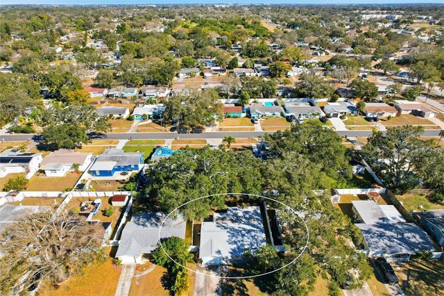 2213 GLADYS STREET, Largo, FL 33774