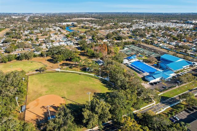 2213 GLADYS STREET, Largo, FL 33774