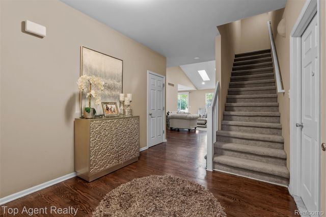 44258 Constellation Drive, Sterling Heights, MI 48314