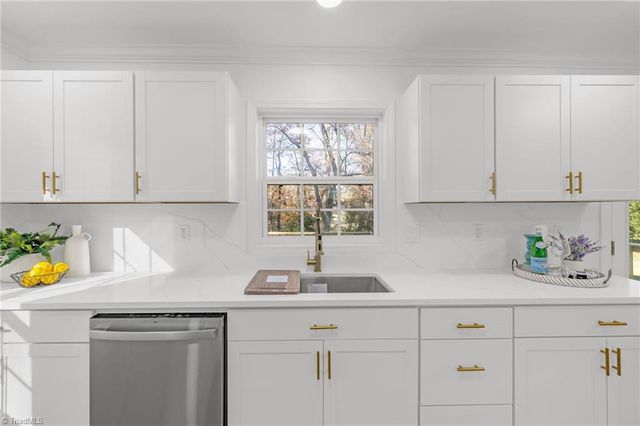 3603 Castleton Road, Greensboro, NC 27406