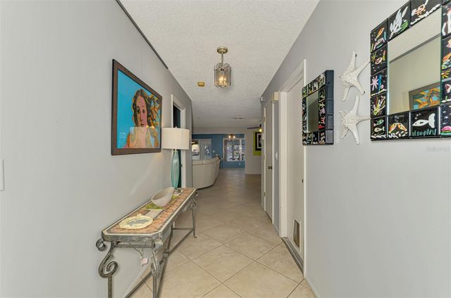 602 PORTIA STREET N, Nokomis, FL 34275