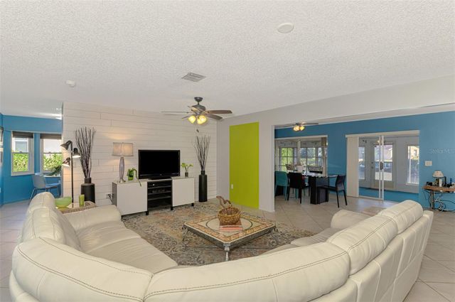 602 PORTIA STREET N, Nokomis, FL 34275