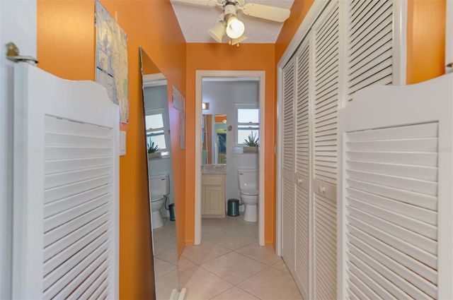 602 PORTIA STREET N, Nokomis, FL 34275