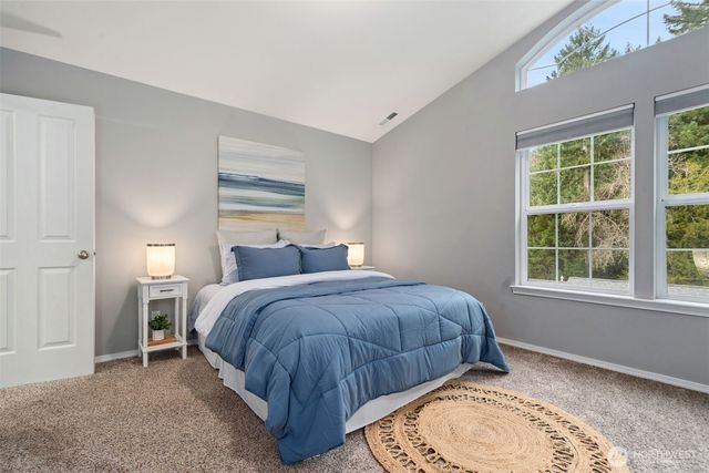 1991 NE Trussel Court, Bremerton, WA 98311