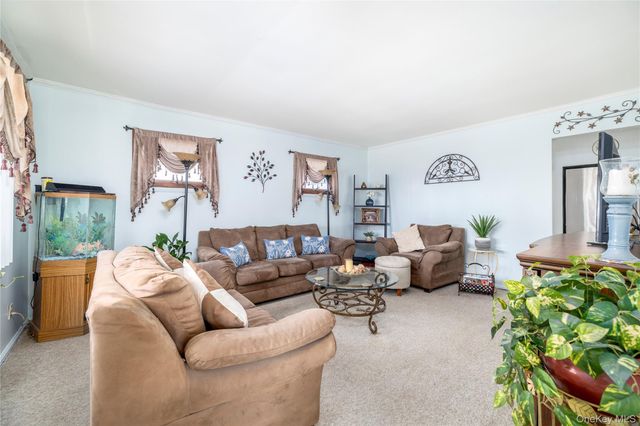 712 Nightingale Road, West Hempstead, NY 11552