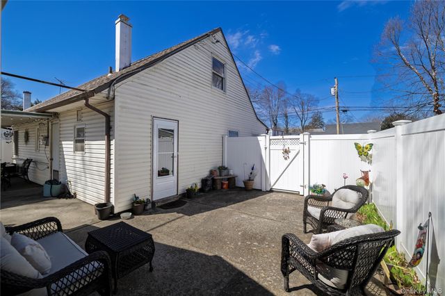 712 Nightingale Road, West Hempstead, NY 11552