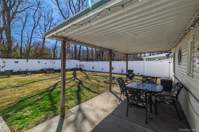 712 Nightingale Road, West Hempstead, NY 11552