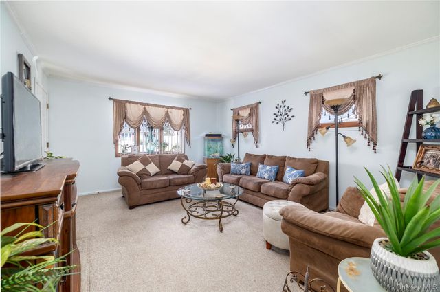 712 Nightingale Road, West Hempstead, NY 11552