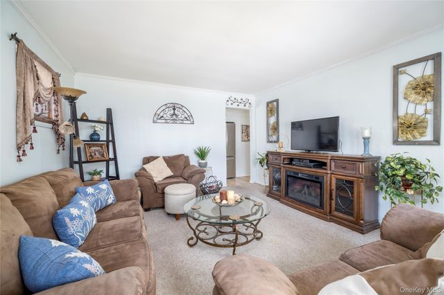 712 Nightingale Road, West Hempstead, NY 11552