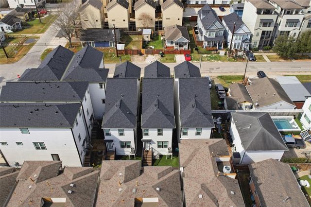 2108 Beall Street, Houston, TX 77008