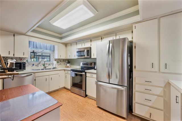 2025 SYLVESTER ROAD RR2, Lakeland, FL 33803