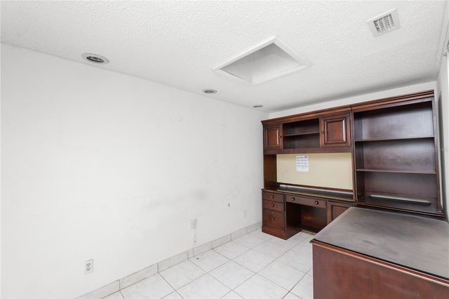 3430 WREN LANE, Mulberry, FL 33860