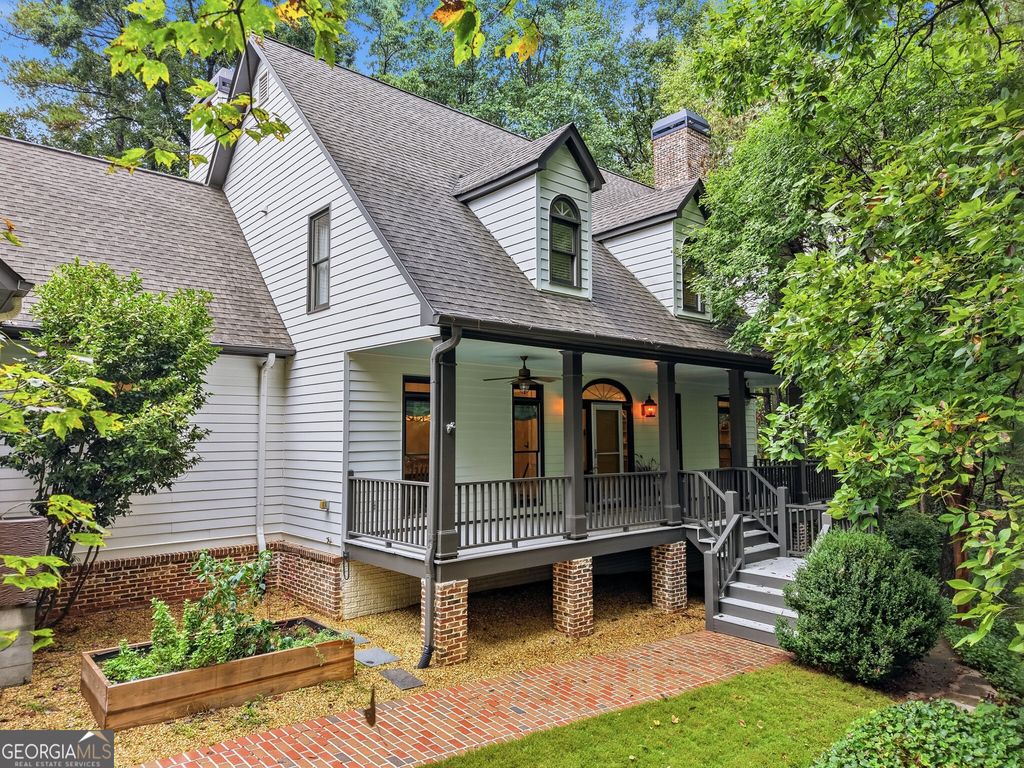 545 Greenland Road, Sandy Springs, GA 30342 — exterior