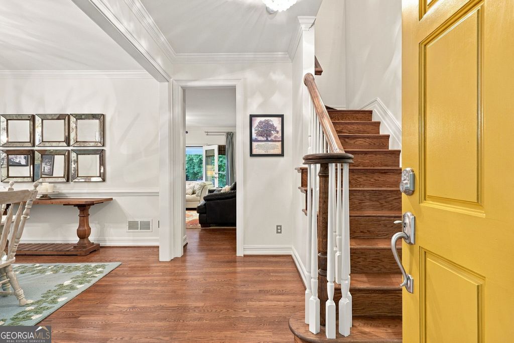 545 Greenland Road, Sandy Springs, GA 30342 — photo 4