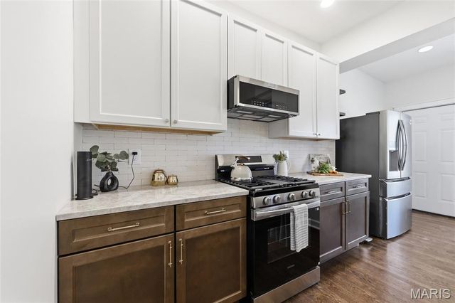 3525 Hartford Street, St Louis, MO 63118