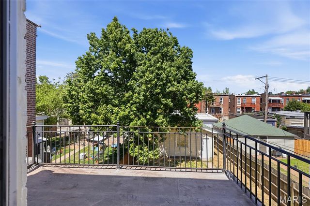 3525 Hartford Street, St Louis, MO 63118