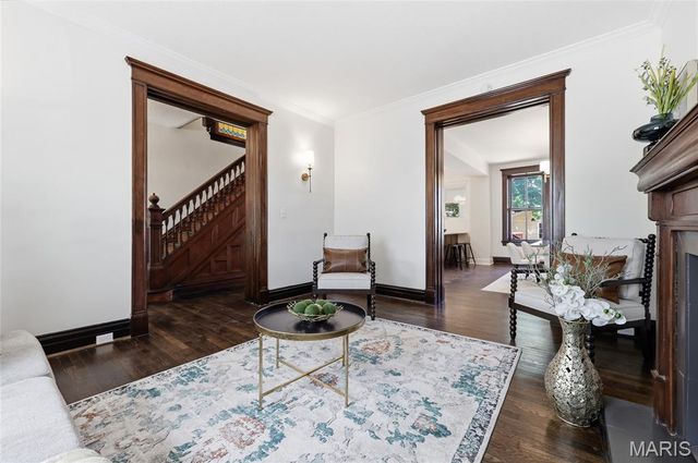 3525 Hartford Street, St Louis, MO 63118