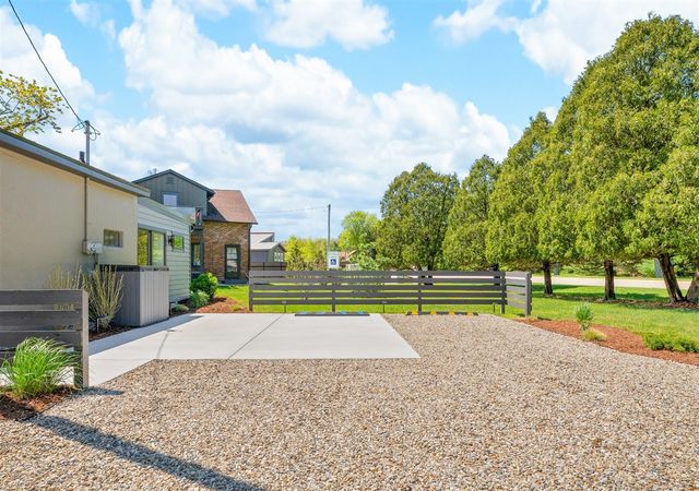 7321 Harbert Road, Harbert, MI 49115