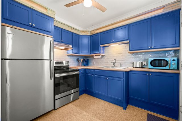 7321 Harbert Road, Harbert, MI 49115