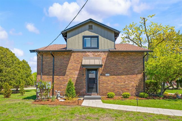 7321 Harbert Road, Harbert, MI 49115