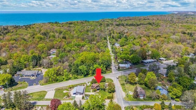 7321 Harbert Road, Harbert, MI 49115