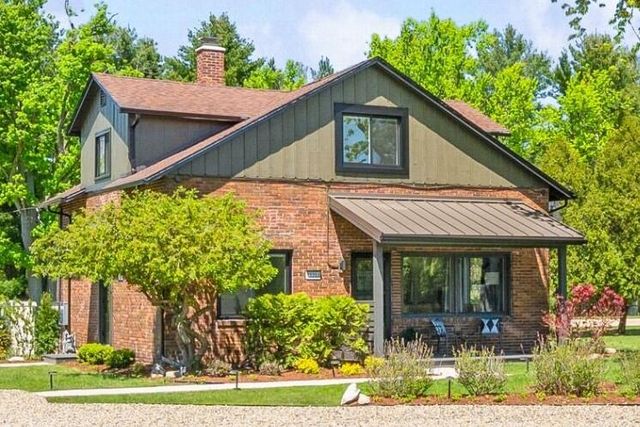 7321 Harbert Road, Harbert, MI 49115