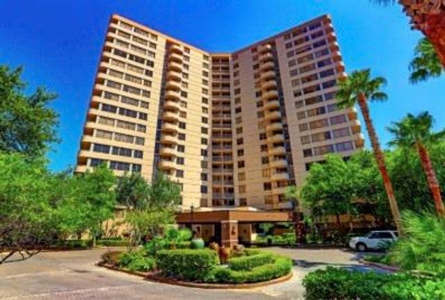 3525 Sage Road 713, Houston, TX 77056
