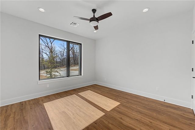 13212 Wallys Way, Gentry, AR 72734
