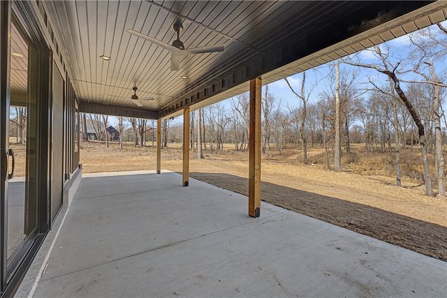 13212 Wallys Way, Gentry, AR 72734