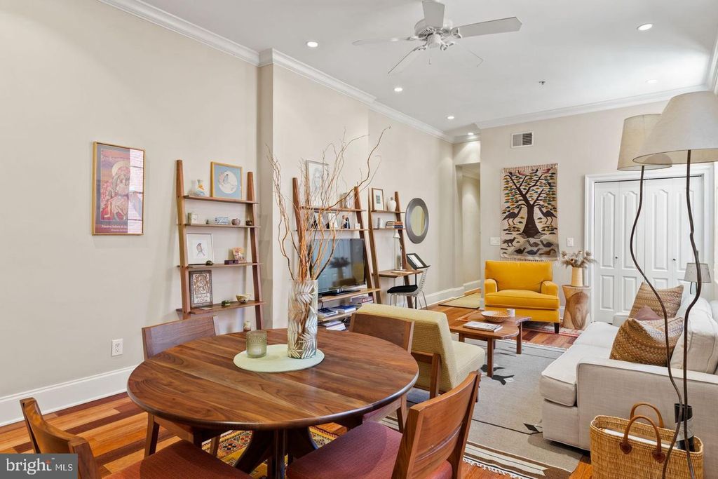 2049 WALNUT ST #1R, PHILADELPHIA, PA 19103 — photo 5