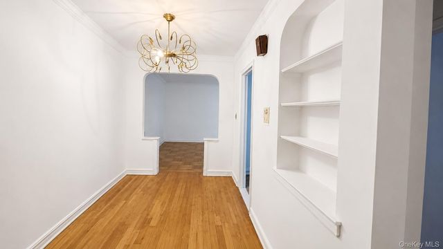 84-49 168th Street 2V, Jamaica Hills, NY 11432