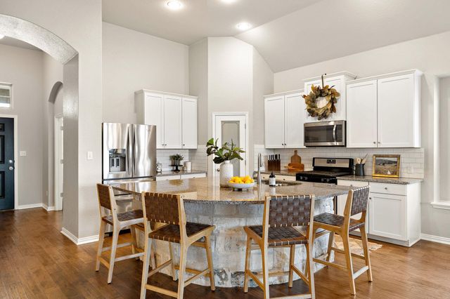 112 Fattoria CV, Liberty Hill, TX 78642