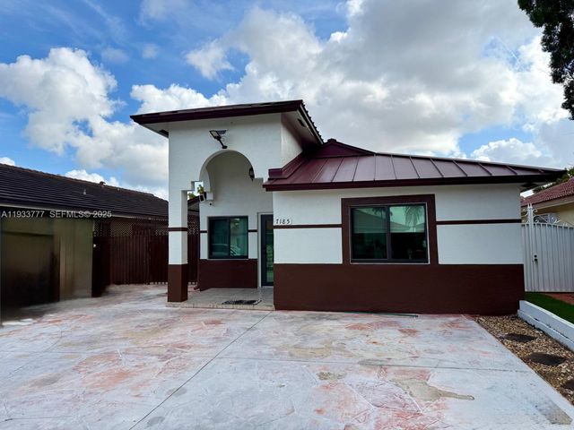 7185 W 30th Ln, Hialeah, FL 33018