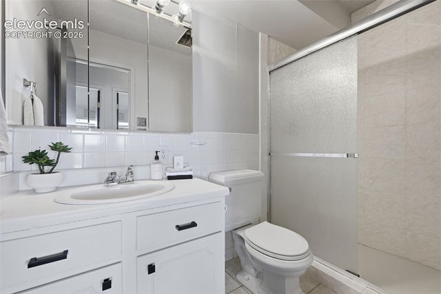 411 Lakewood Circle B614, Colorado Springs, CO 80910