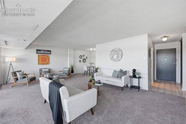 411 Lakewood Circle B614, Colorado Springs, CO 80910