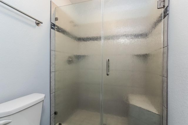 1140 Glenda Street, Pearland, TX 77581