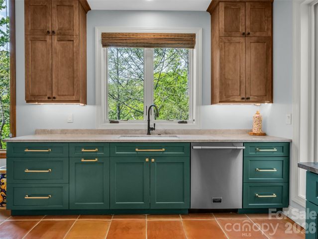 249 Boulder Run Drive, Lake Lure, NC 28746
