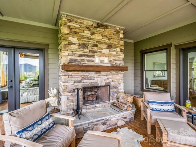 249 Boulder Run Drive, Lake Lure, NC 28746