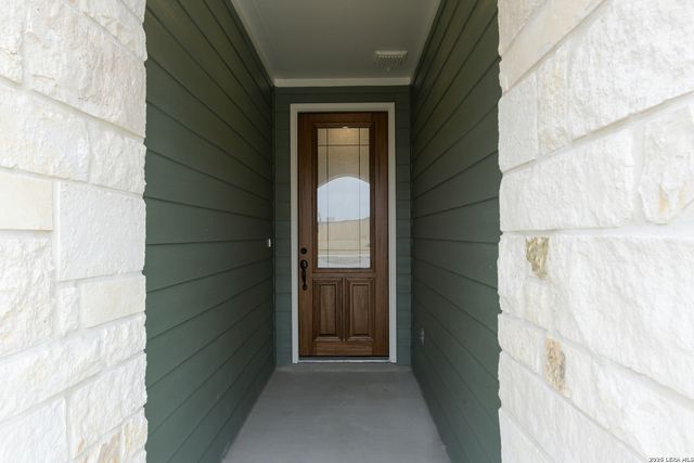 1223 Hightower Ln, San Antonio, TX 78245